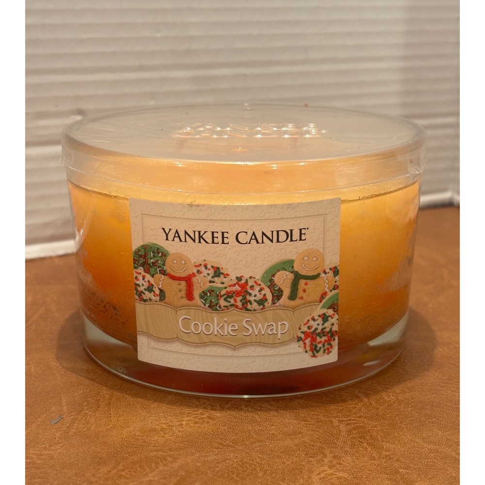 Yankee Candle Cookie Swap 2-Wick Scented Tumbler Candle Orange Holiday Baking